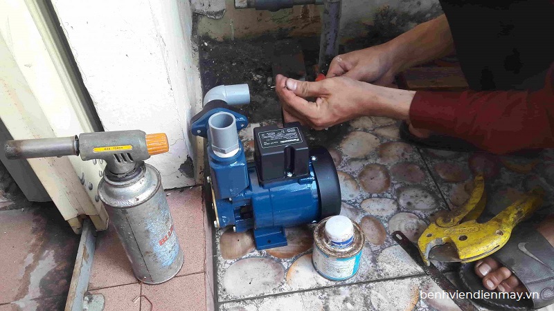 Sửa chữa máy bơm nước tại TP Vinh - Nghệ An
